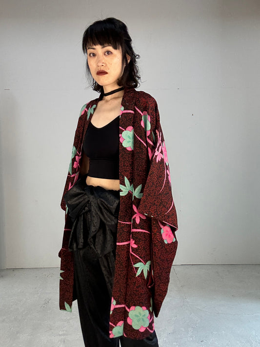 KAWAII HAORI "antique black pink flower"