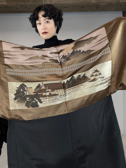 VINTAGE KUROMONTSUKI HAORI "donsu, oyashiki"