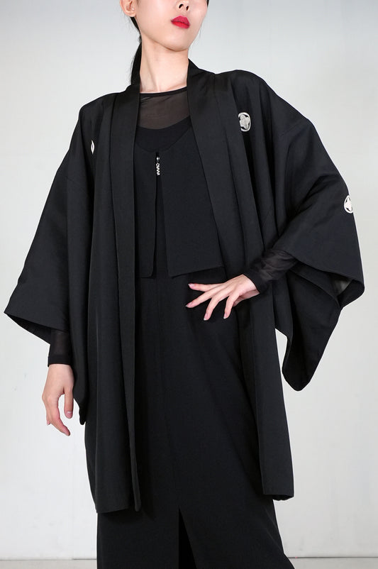 VINTAGE KUROMONTSUKI HAORI "fuji, maruni-chigai-takanoha, KUR113"