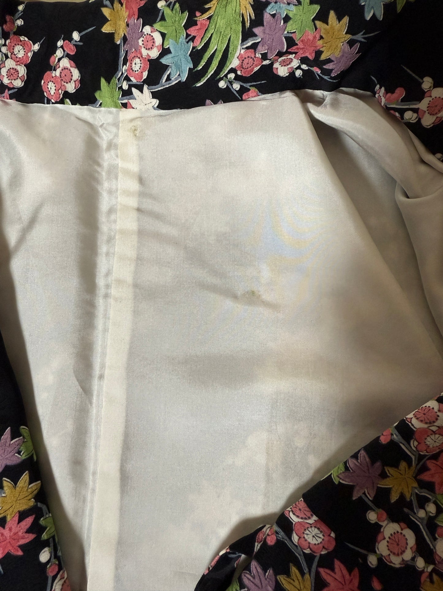 REIWA NIBUSHIKI KIMONO upcycled from Japanese kimono “KURO”Version1