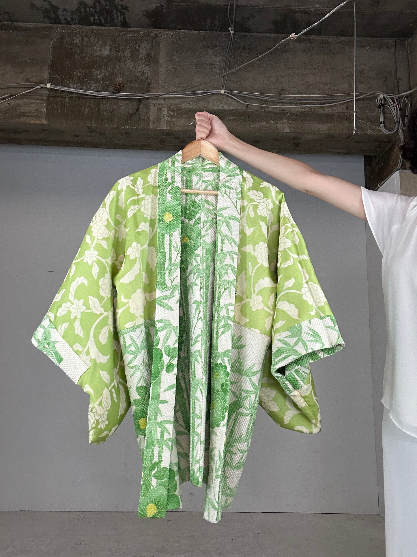 VINTAGE SHIBORI HAORI "take" * Inside fabric shows signs of age