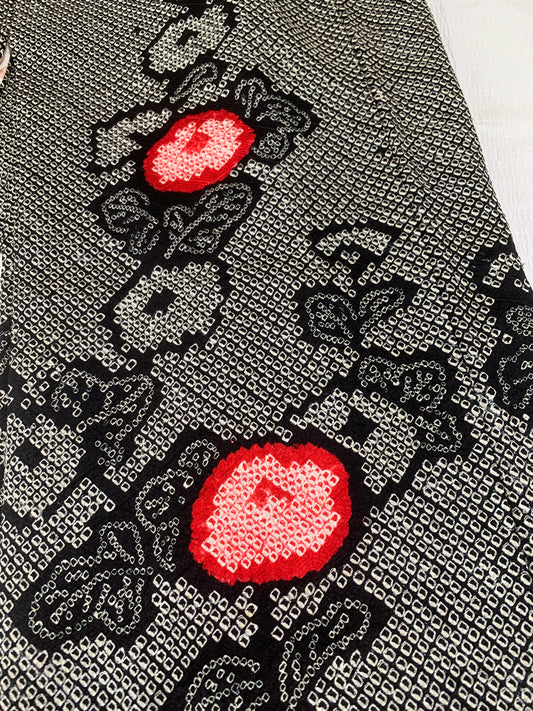 VINTAGE SHIBORI HAORI "kuro_hana, SIB1138"