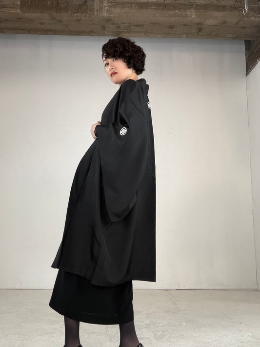 VINTAGE KUROMONTSUKI HAORI "gold, KUR109" *hari-mon