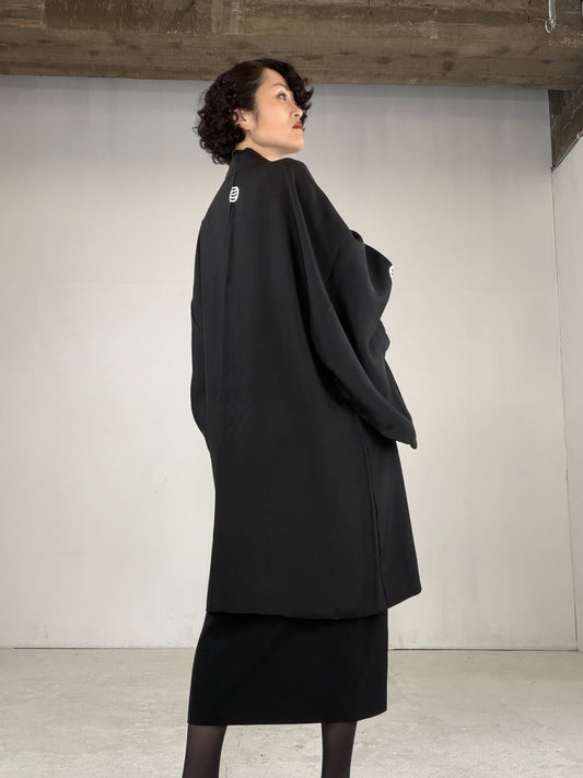 VINTAGE KUROMONTSUKI HAORI "Iseebi, KUR110"