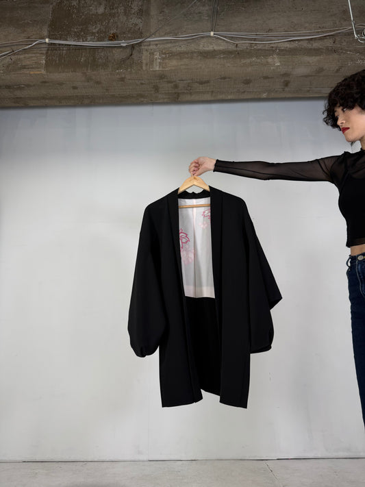 VINTAGE BLACK HAORI "red, kumihimo"