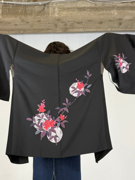 VINTAGE BLACK HAORI "beautiful, paint"