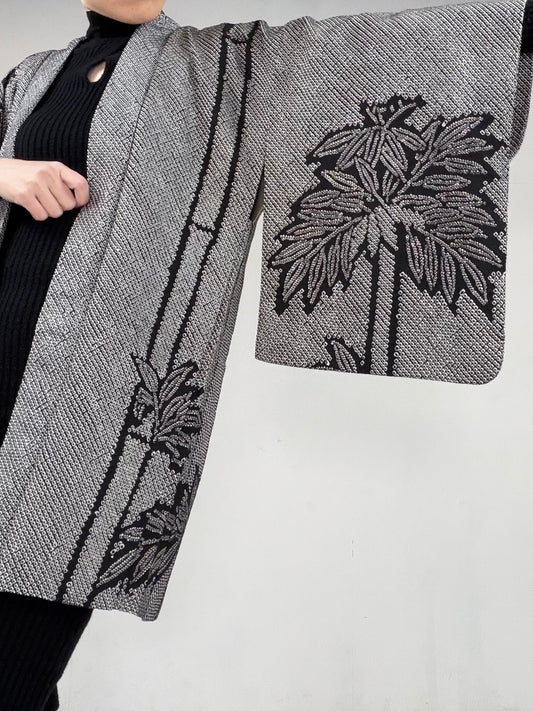 VINTAGE SHIBORI HAORI "black, bamboo, SIB107" *damage
