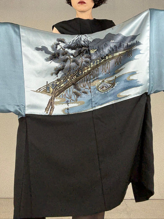 VINTAGE KUROMONTSUKI HAORI "fukagawa" *damage