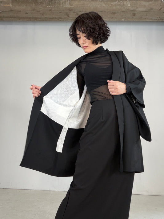 VINTAGE BLACK HAORI "kikko, inside-leaf, gosan-kiri-mon, BLK181"