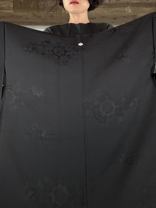VINTAGE BLACK HAORI "ground pattern, goutenjyo"