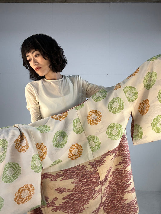 VINTAGE KAWAII HAORI "tsumugi uroko"