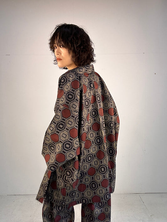 02 Tsumugi HAORI and KIMONO elastic waist pants upcycled from Japanese kimono(Unisex)