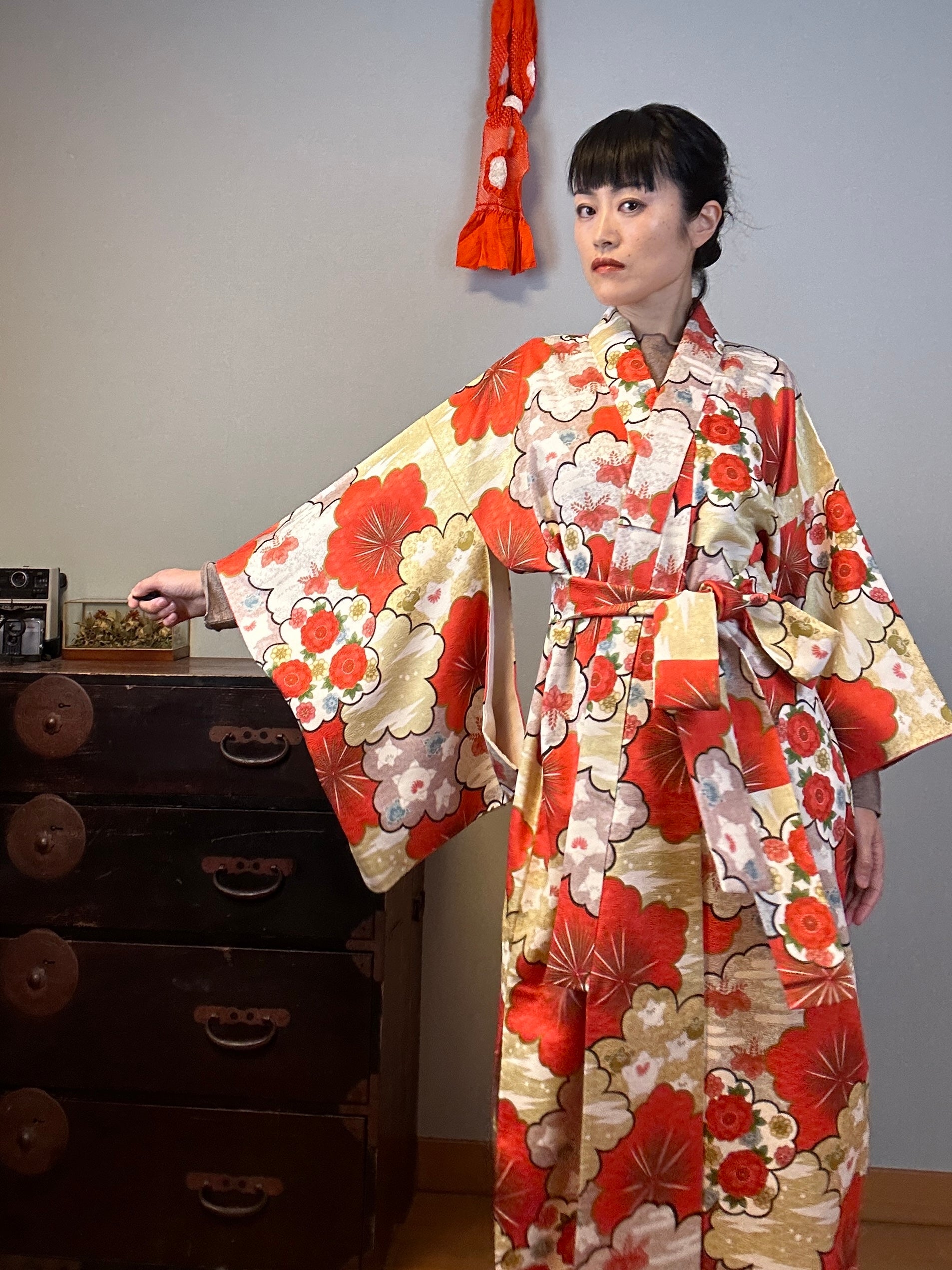 Traditional hot sale japanese gown