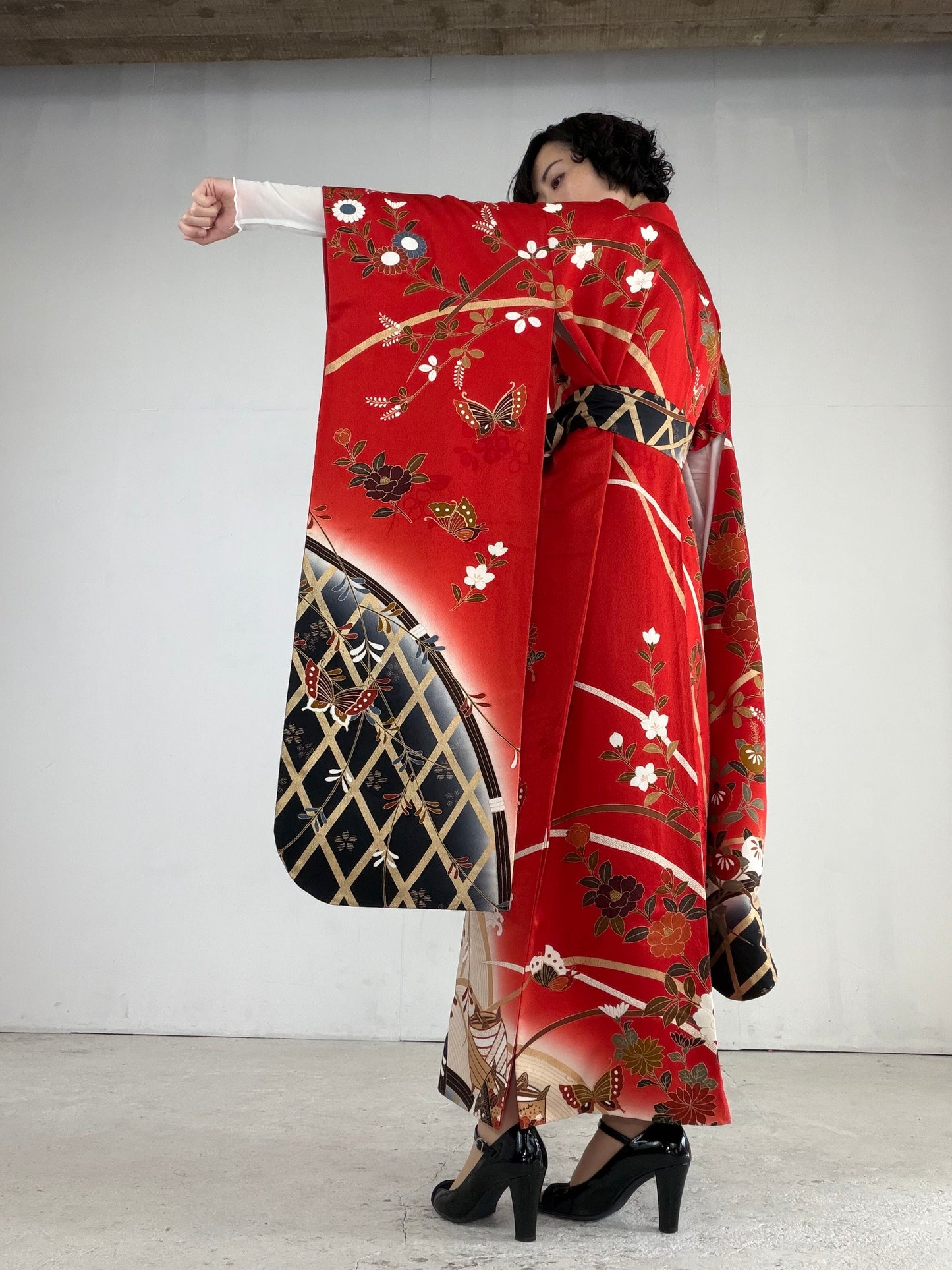 Furisode Kimono Dress Gown with String Belt – Upcycled from Vintage Japanese Kimono "red, black, gold DRE023"