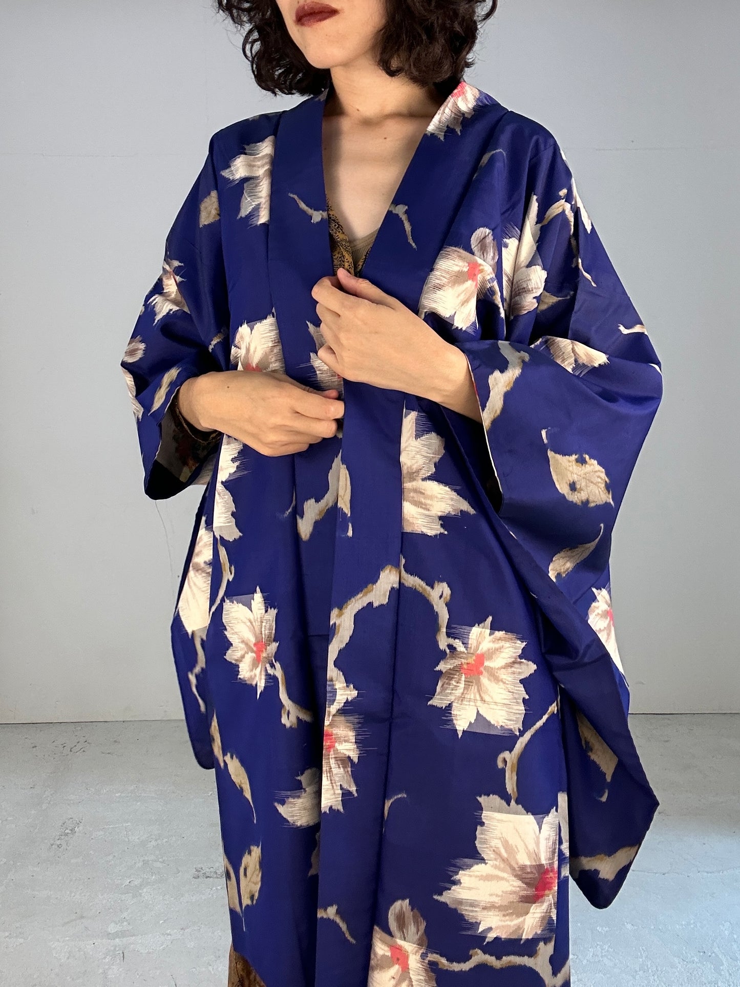 VINTAGE KAWAII HAORI "antique  meisen gunjyouiro"