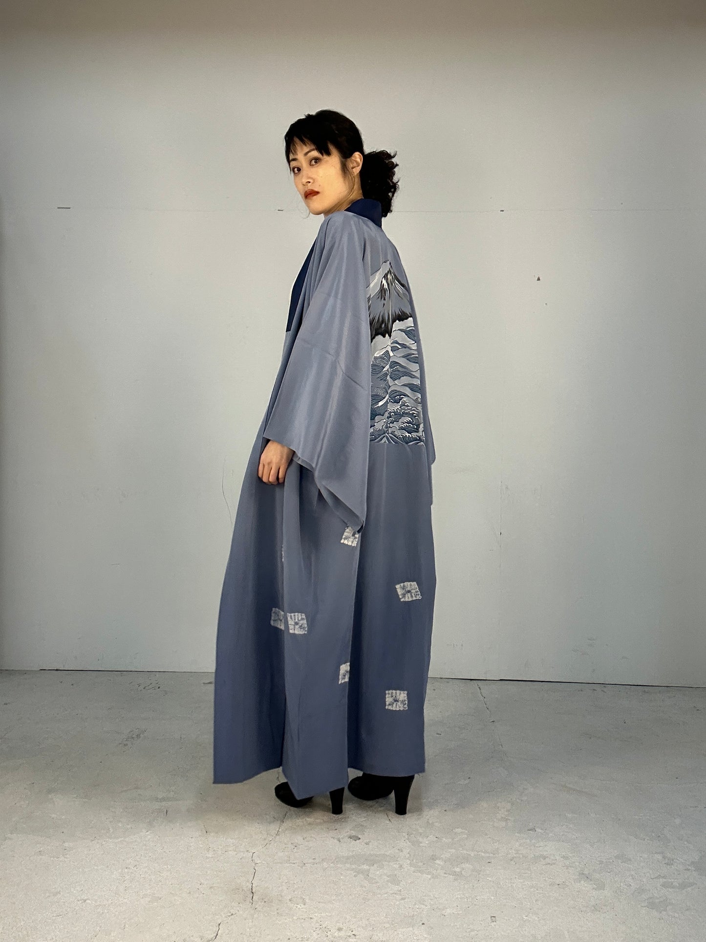 VINTAGE NAGAJYUBAN "yama umi shibori"