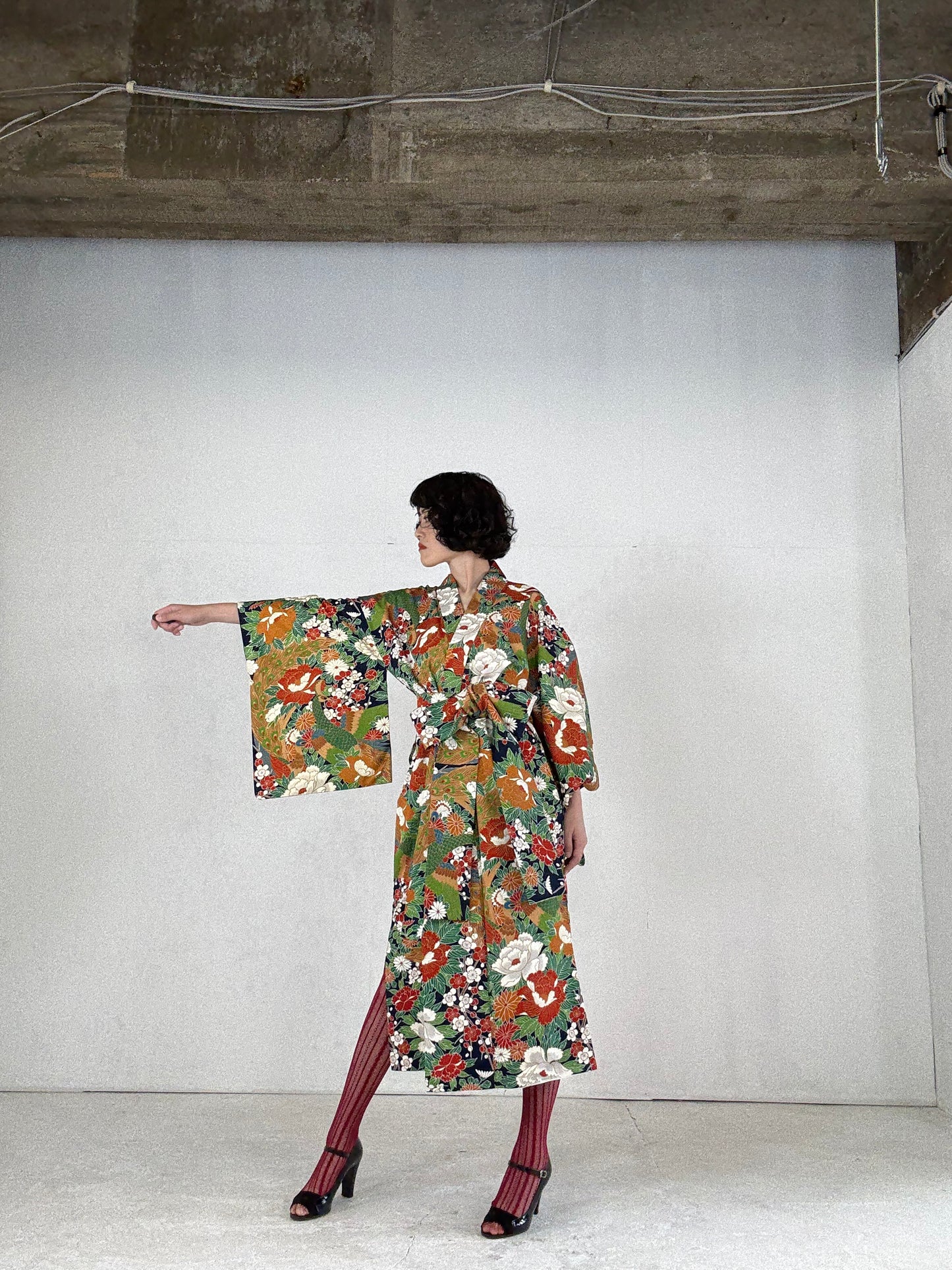 Kimono dress gown and string belt upcycled from Japanese kimono "hanadukushi" Big Ribbon