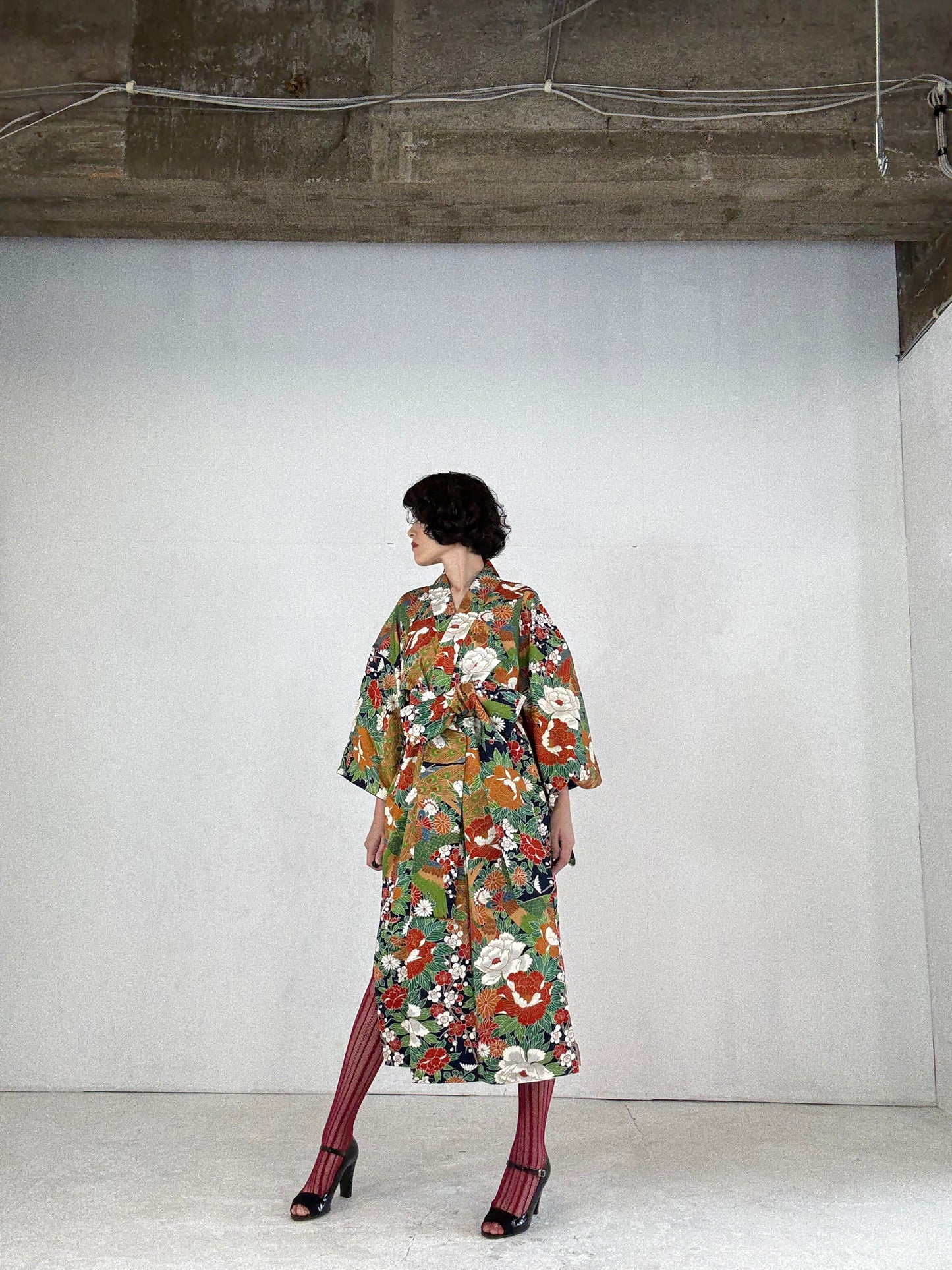 Kimono dress gown and string belt upcycled from Japanese kimono "hanadukushi" Big Ribbon