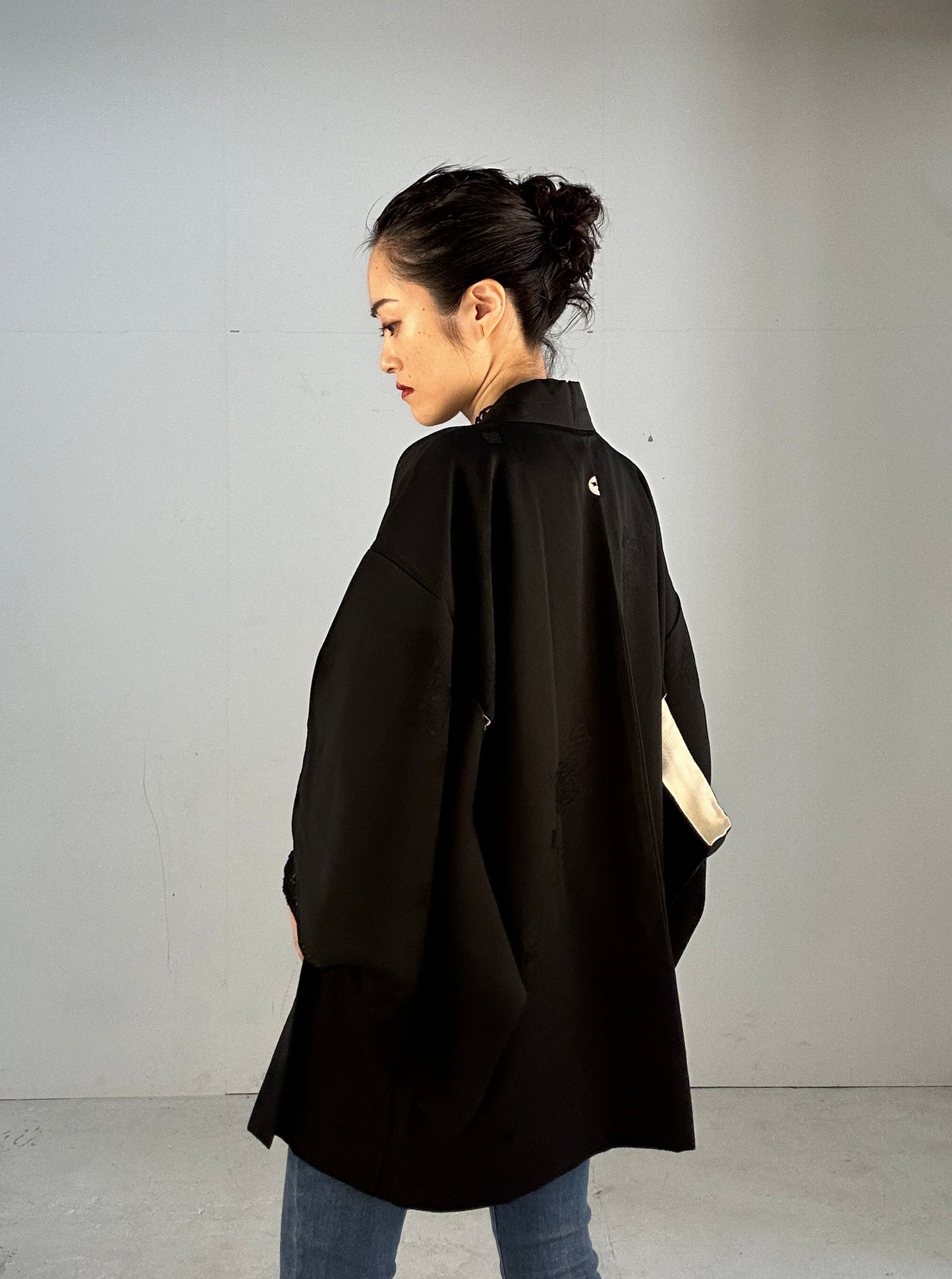 BLACK HAORI "ground pattern KAMON” maru ni 9mai zasa