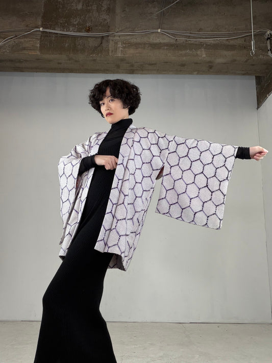 VINTAGE SHIBORI HAORI "kikko, SIB113" *damage