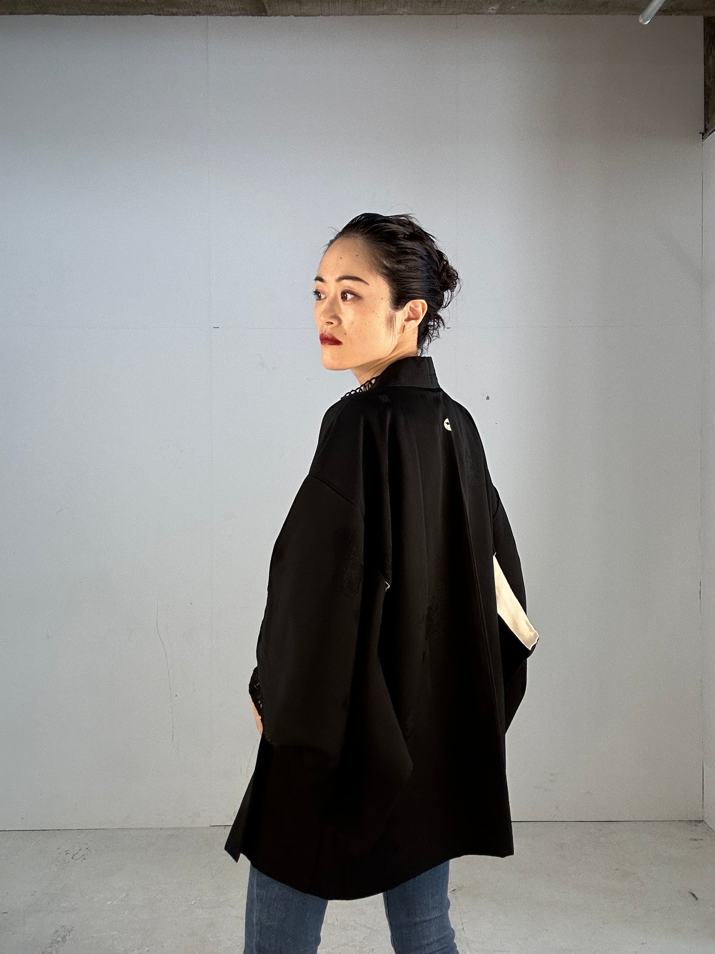 BLACK HAORI "ground pattern KAMON” maru ni 9mai zasa