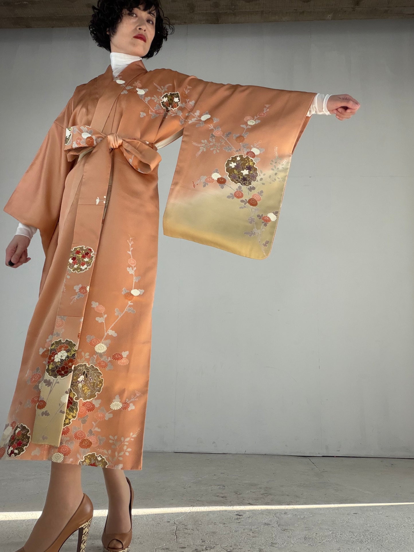 Houmongi Kimono Dress Gown with String Belt – Upcycled from Vintage Japanese Kimono "akebonoiro, DRE032"