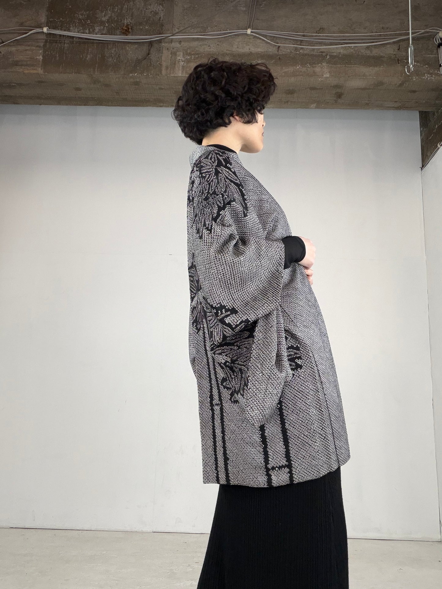 VINTAGE SHIBORI HAORI "black, bamboo, SIB107" *damage