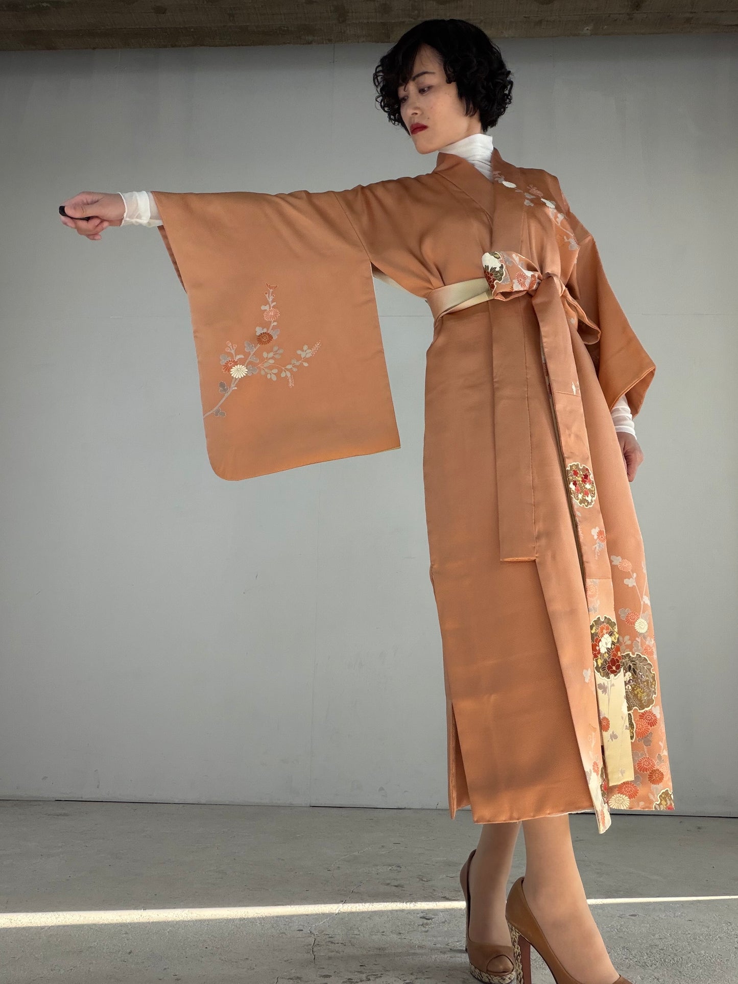 Houmongi Kimono Dress Gown with String Belt – Upcycled from Vintage Japanese Kimono "akebonoiro, DRE032"