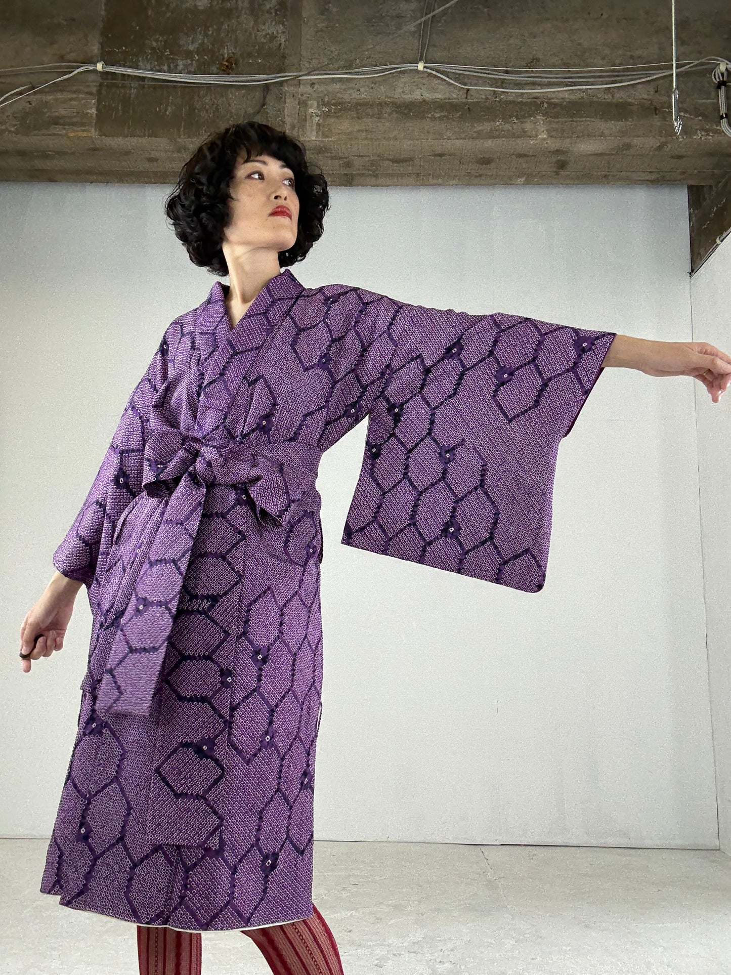Kimono dress gown and string belt upcycled from Japanese kimono "shibori, murasaki" Big Ribbon