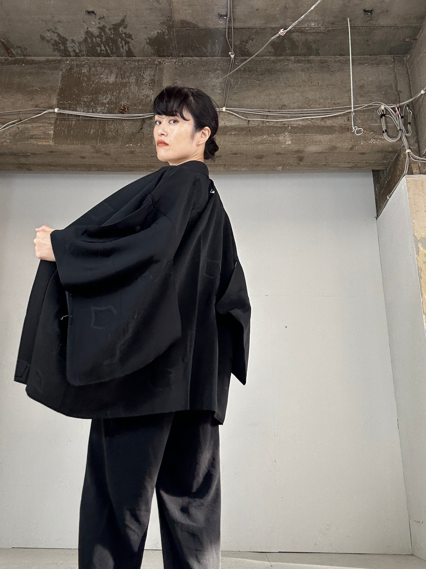 VINTAGE BLACK HAORI "ground pattern, leaf”