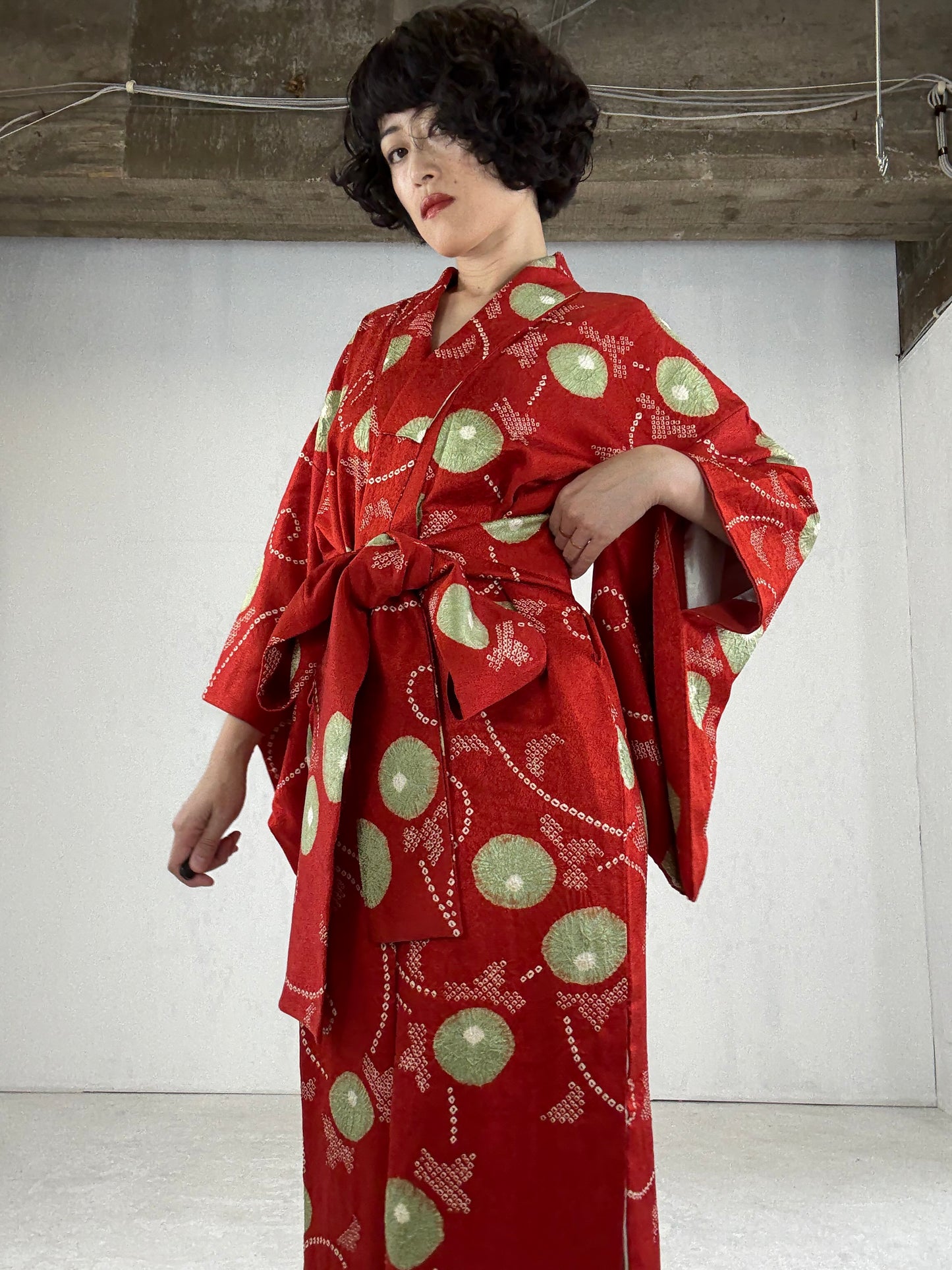 Kimono dress gown and string belt upcycled from Japanese kimono "shibori, red" Big Ribbon