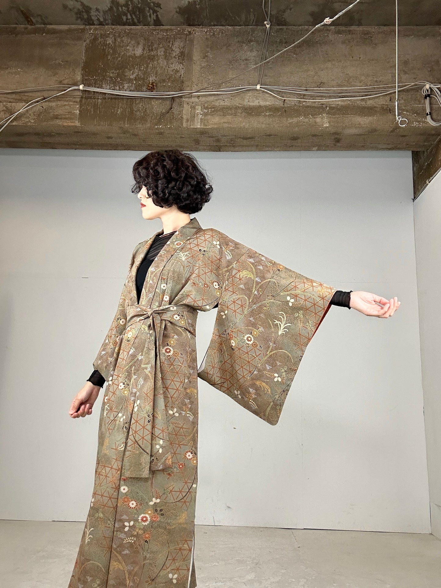 Kimono dress gown and string belt upcycled from Japanese kimono "akikusa"