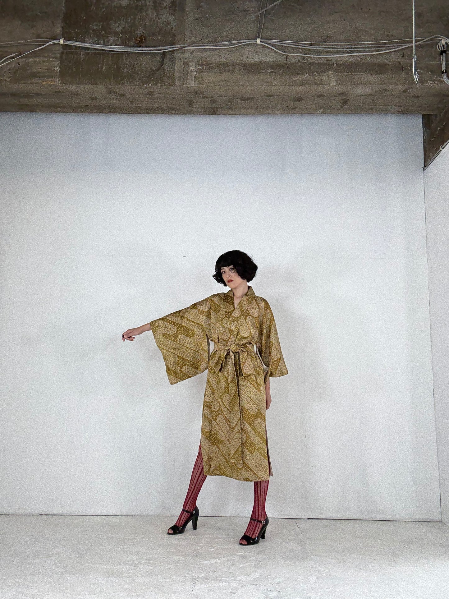 Kimono dress gown and string belt upcycled from Japanese kimono "shibori, yellow" Big Ribbon