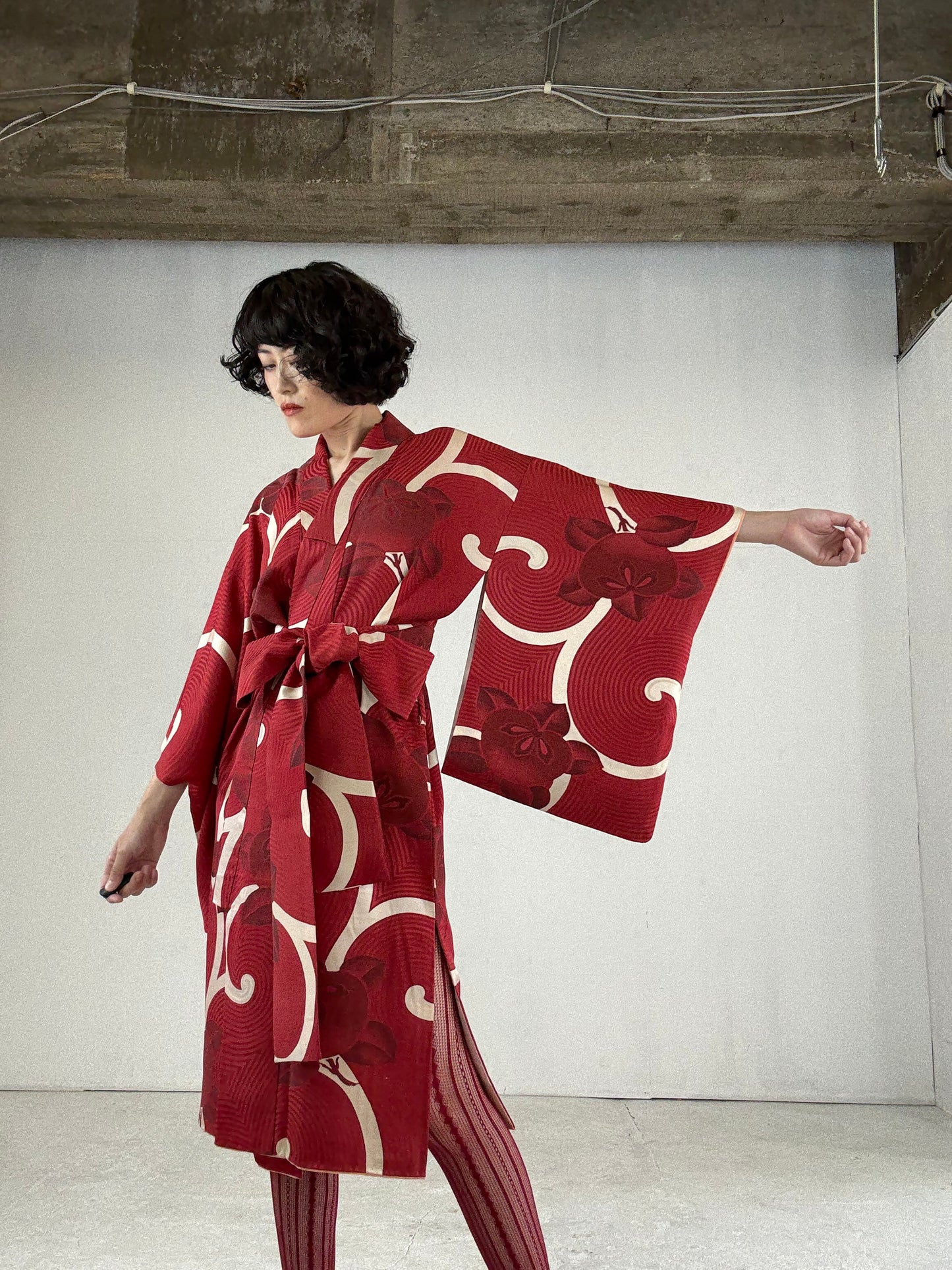 Kimono dress gown and string belt upcycled from Japanese kimono "karakusa, antique" Big Ribbon *damage