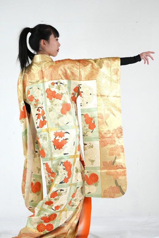 Redefining the Vintage Furisode Collection "FRI017"