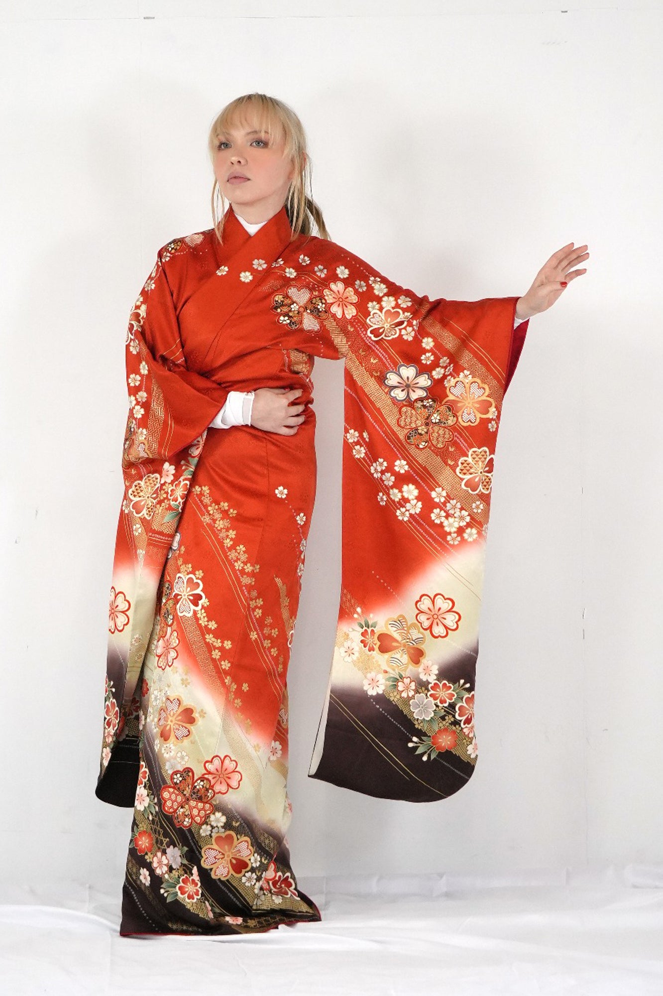 Redefining the Vintage Furisode Collection "aka, cha, FRI013"