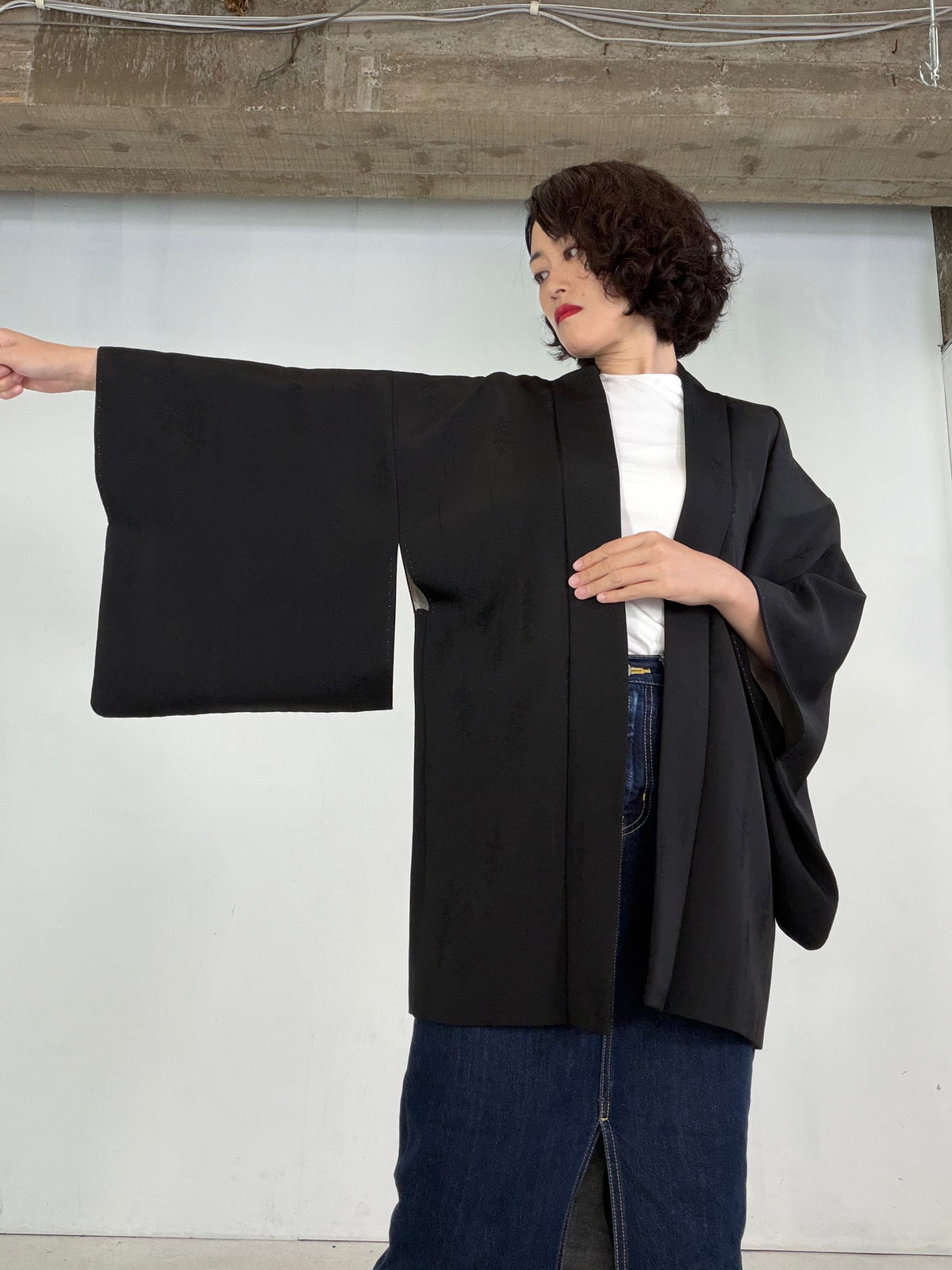 VINTAGE BLACK HAORI  " Wood Motif - BLK211"