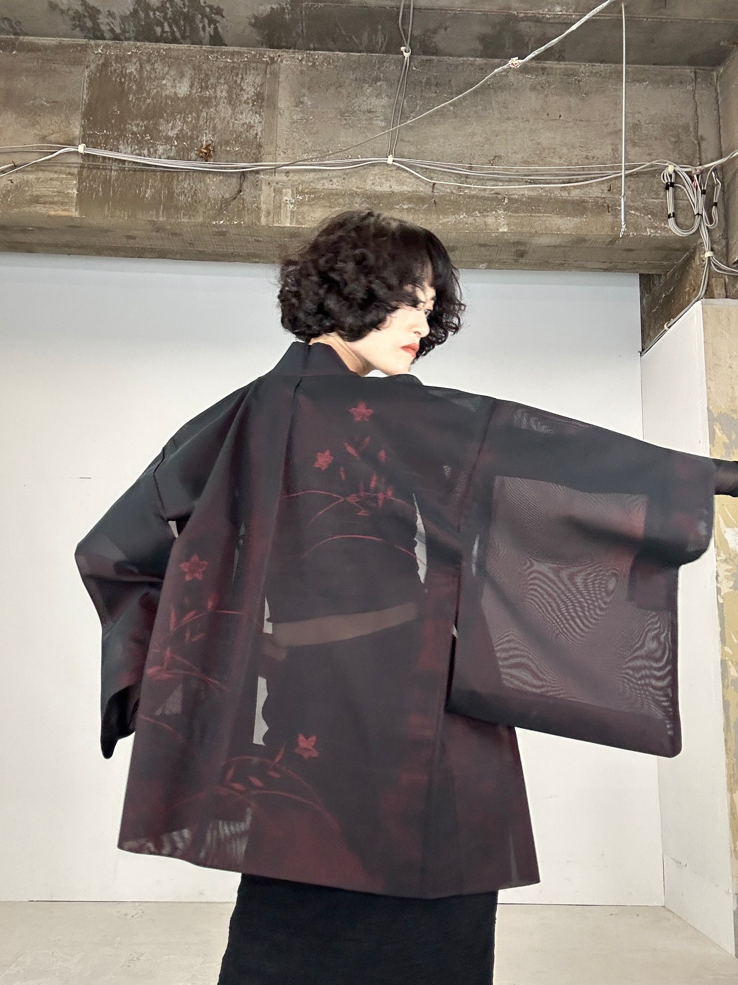 VINTAGE BLACK HAORI SHEER “aka 004 red shibakusa"