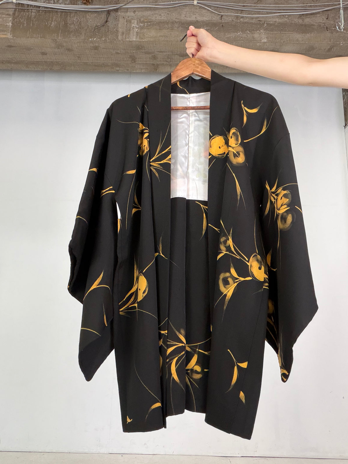 VINTAGE BLACK HAORI  "BLK203" *damage