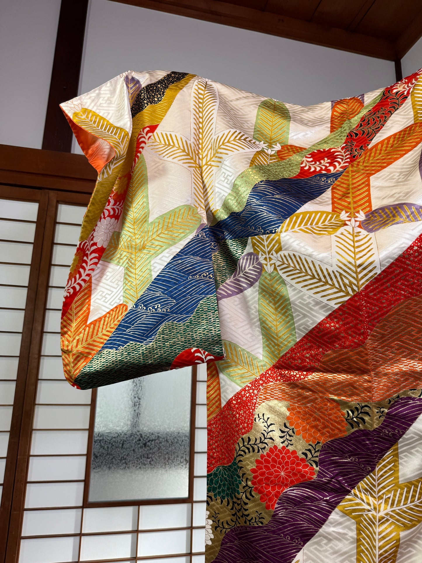 Redefining the Vintage Furisode(Tomesode) Collection "Gold" *damage
