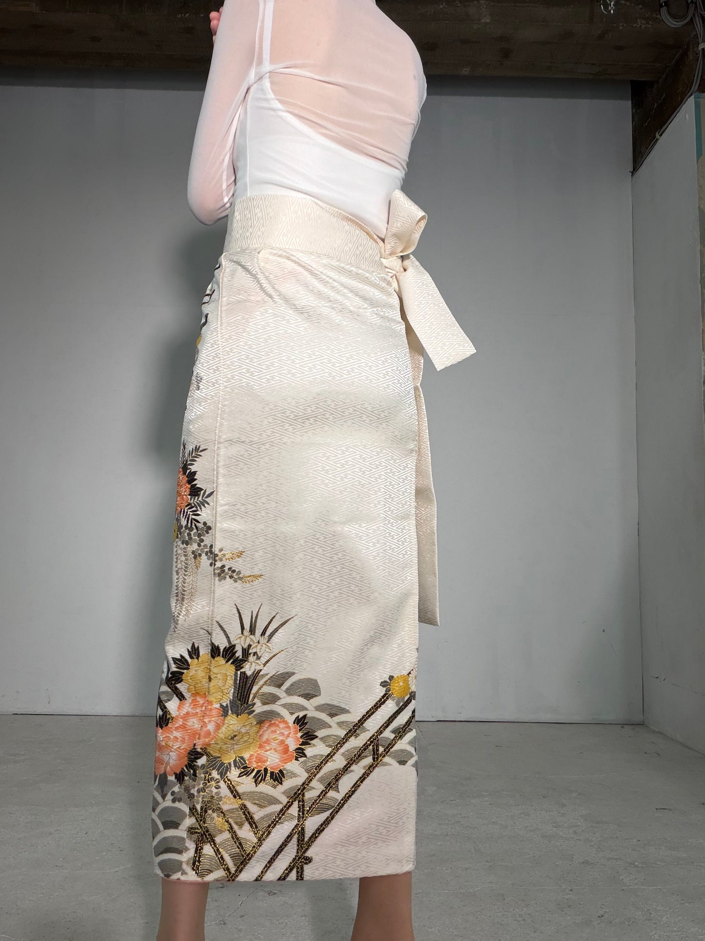 IROTOME SKIRT UPCYCLED FROM JAPANESE KIMONO "IRO136"
