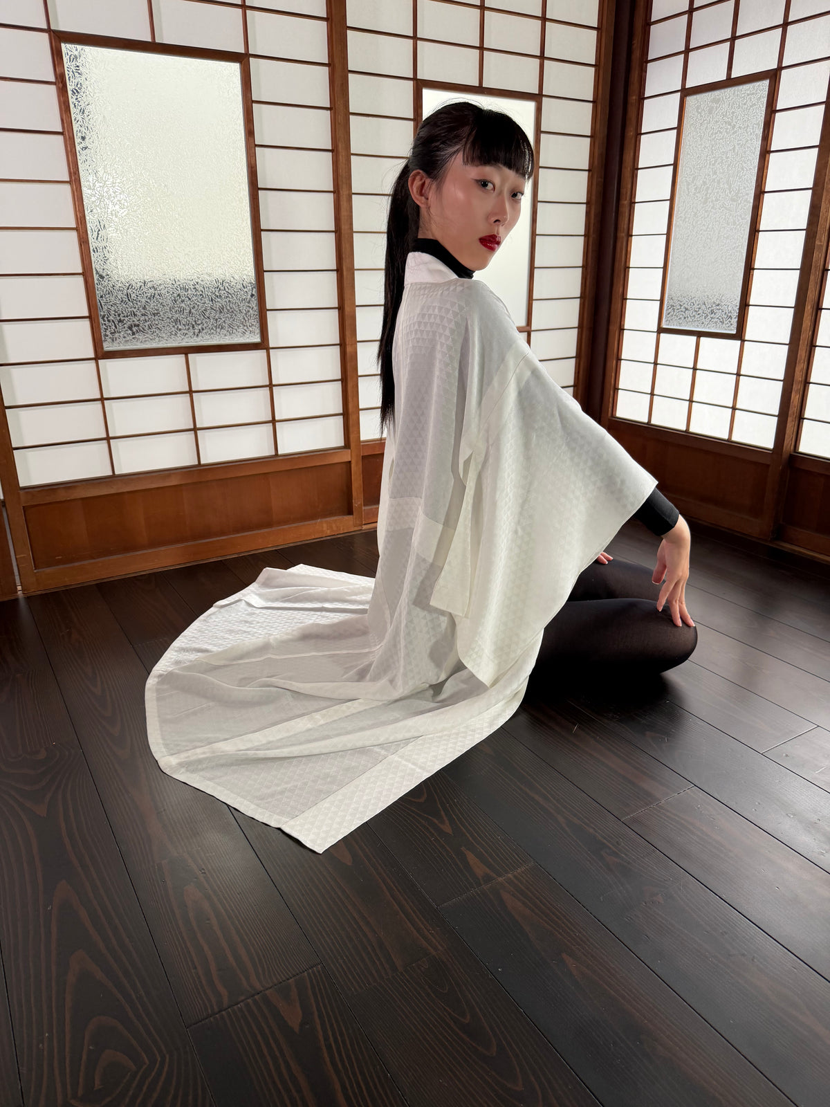 VINTAGE NAGAJYUBAN "uroko, JUG012"