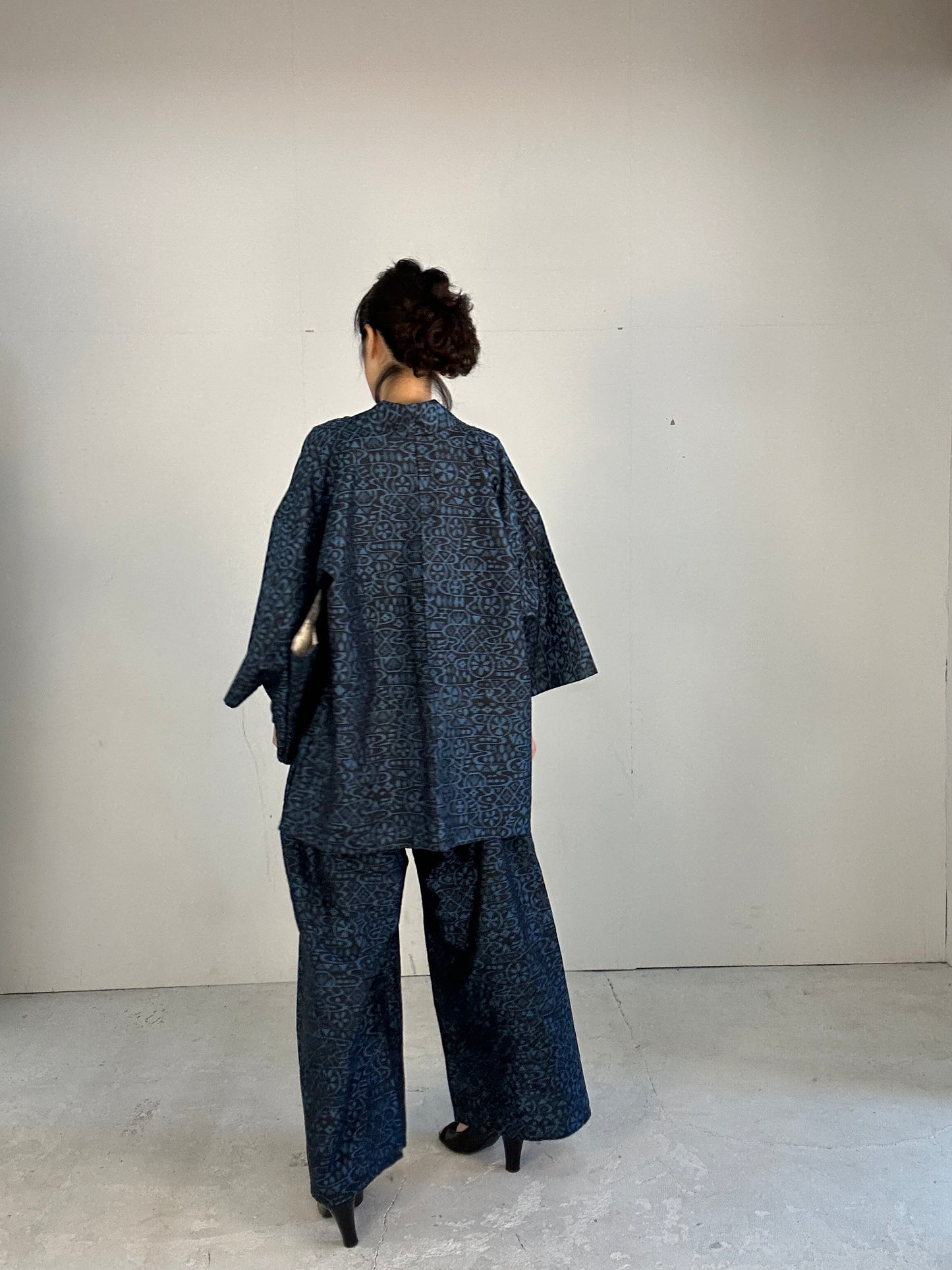 06blue Tsumugi HAORI and KIMONO elastic waist pants upcycled from Japanese kimono(Unisex)