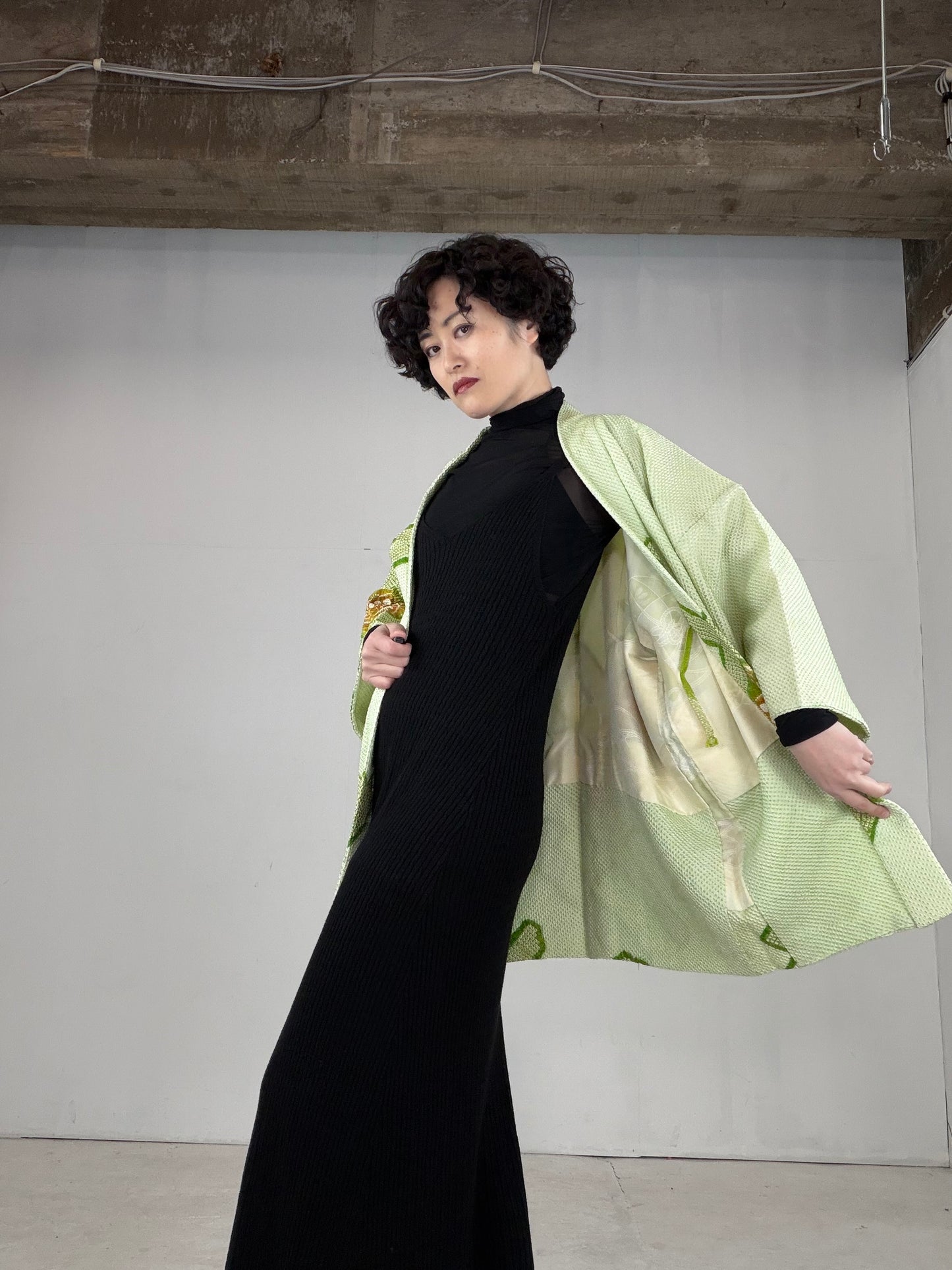 VINTAGE SHIBORI HAORI "green-butterfly, SIB195" *damage