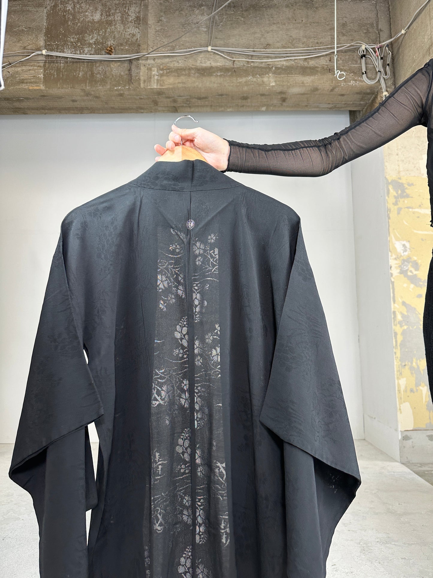 VINTAGE BLACK HAORI SHEER “shikinokusabana”