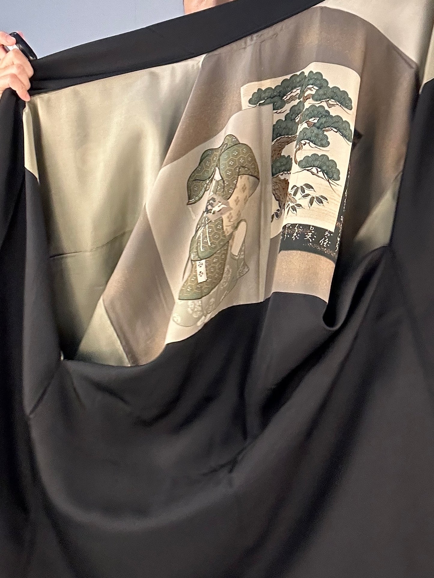 VINTAGE KUROMONTSUKI HAORI "okina matsu"