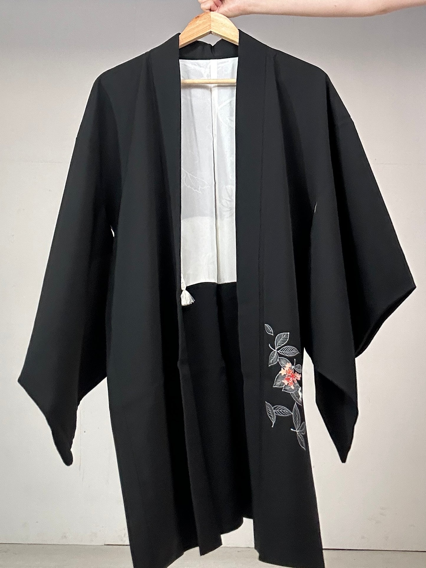 VINTAGE BLACK HAORI "shiro senga"