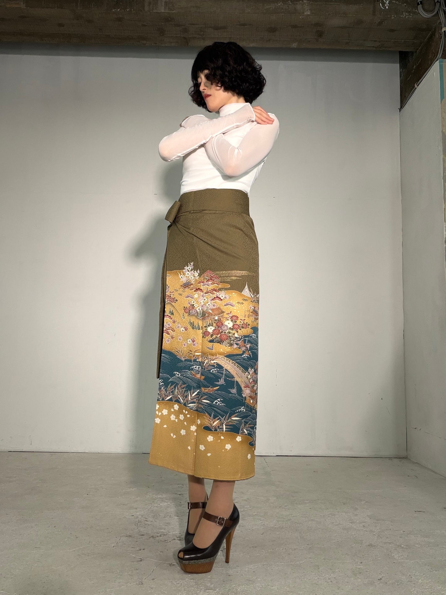 IROTOME SKIRT UPCYCLED FROM JAPANESE KIMONO "IRO138"