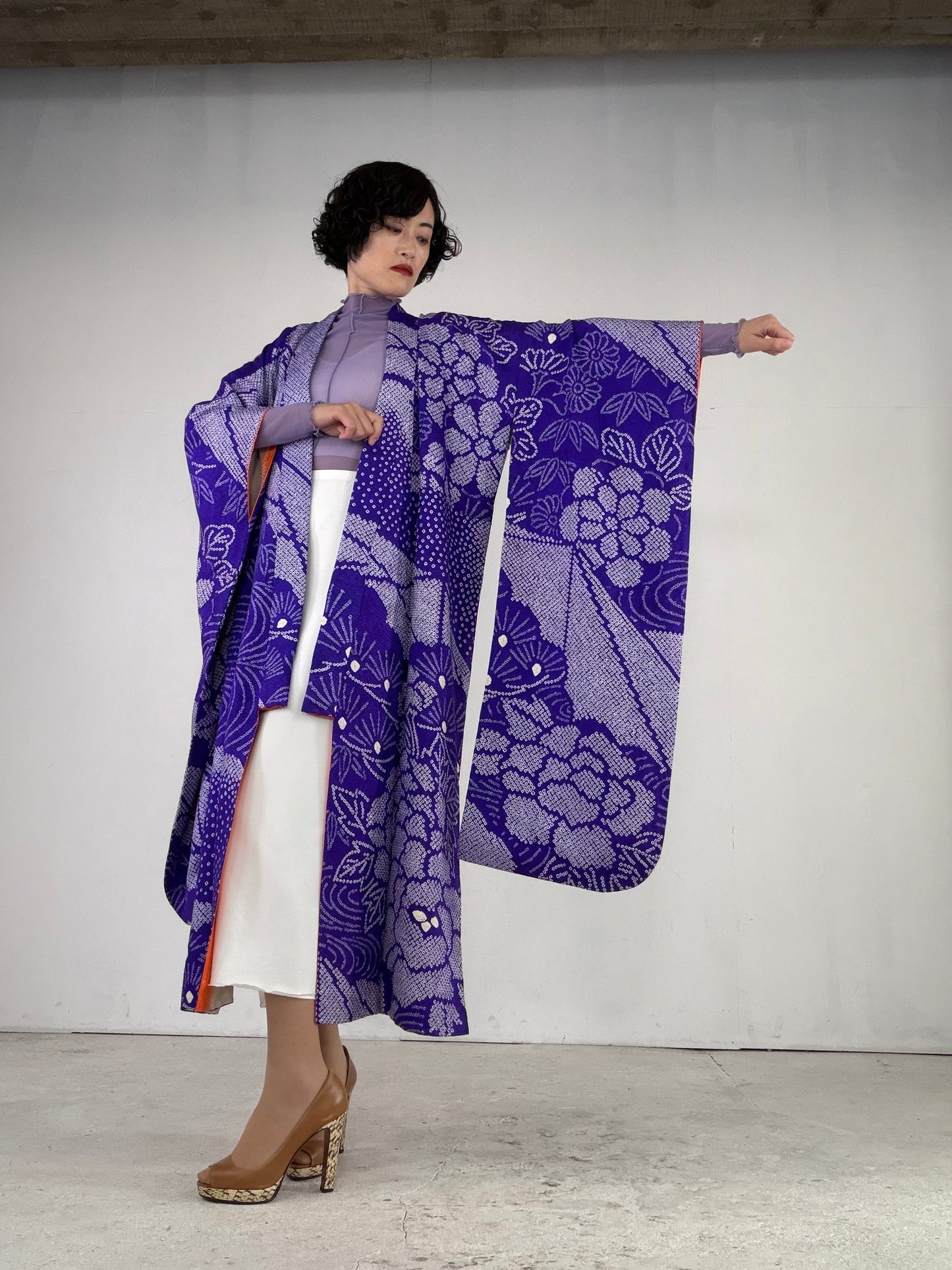 Furisode Kimono Dress Gown with String Belt – Upcycled from Vintage Japanese Kimono "shibori, ,murasaki, DRE022"