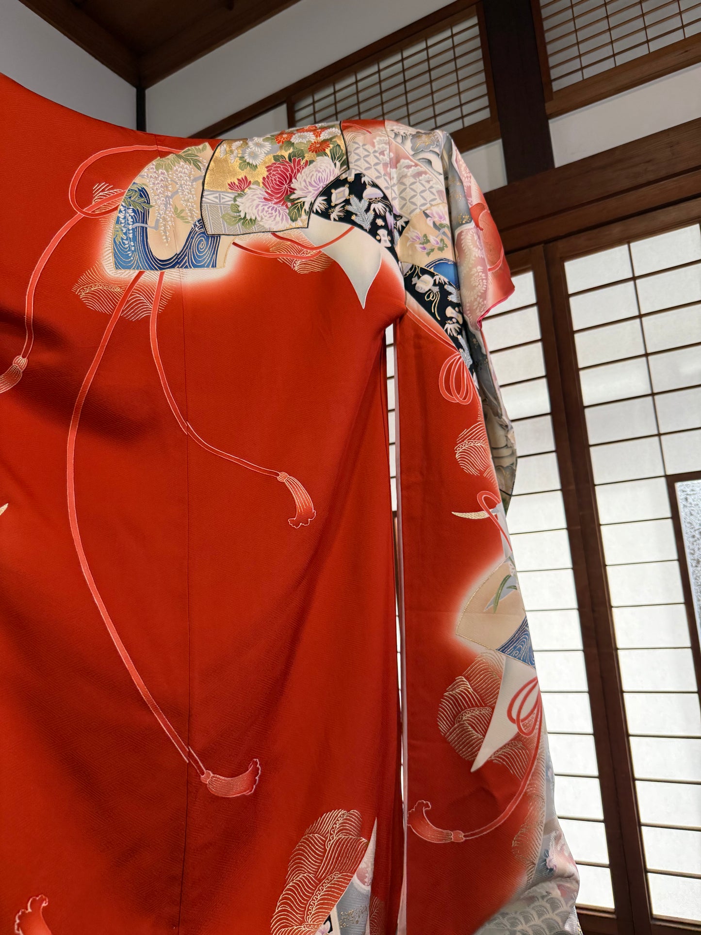 Redefining the Vintage Furisode Collection "shu, ougi" :damage